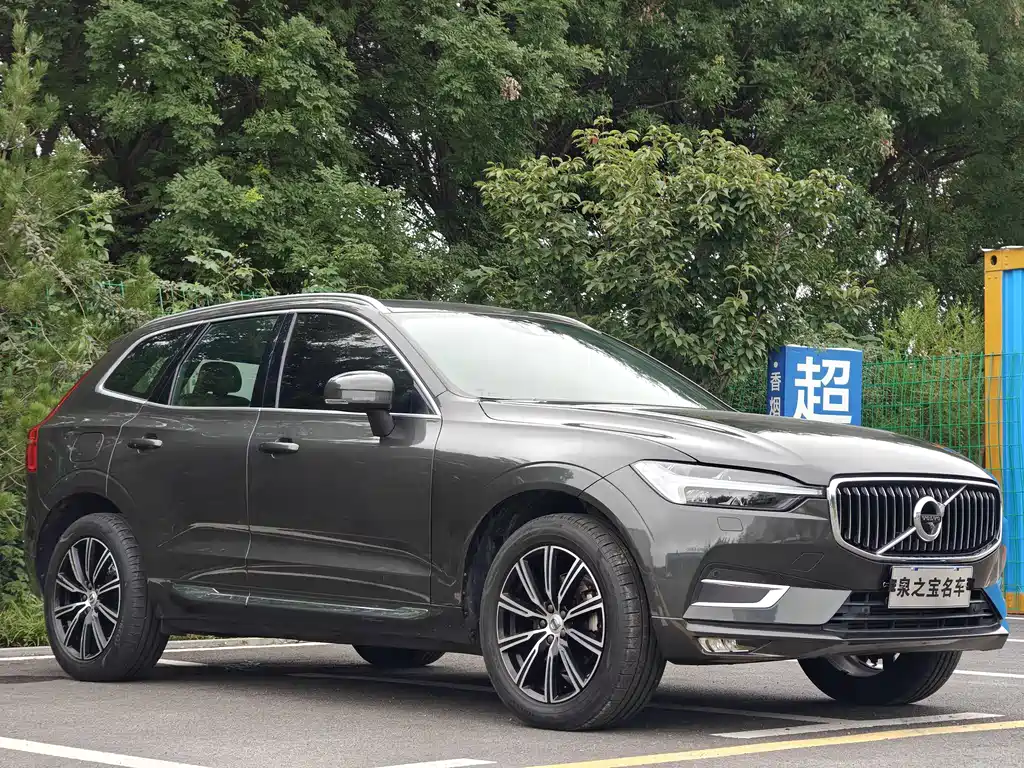 Volvo XC60 2021 — фото 4