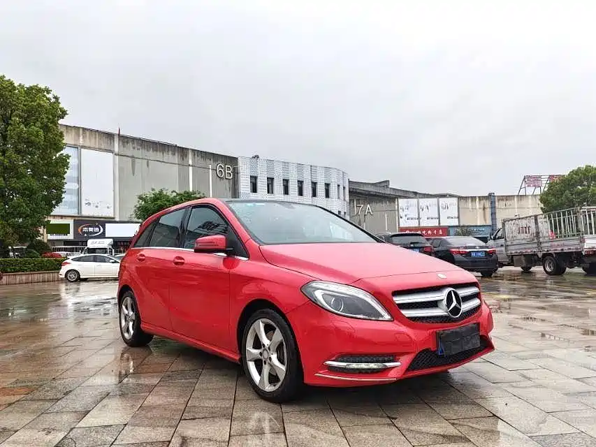Mercedes-Benz B-Class 2014 — фото 3