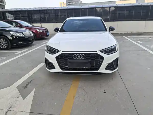 Audi A4L 2023