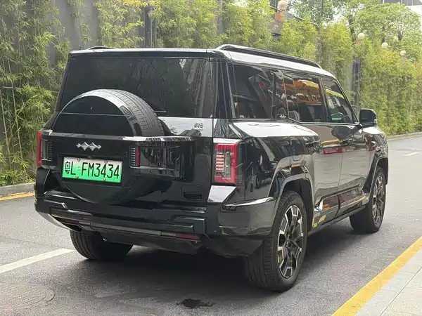 Fangchengbao Leopard 8 2024