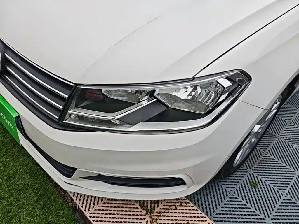 Volkswagen Santana 2018 — фото 24