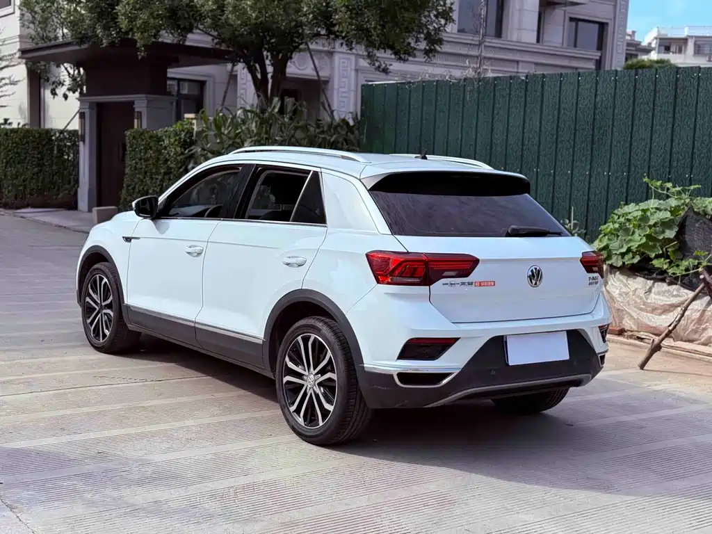 Volkswagen T-Roc 2019 — фото 9