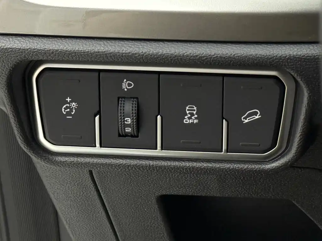 Haval H6 2023 — фото 16