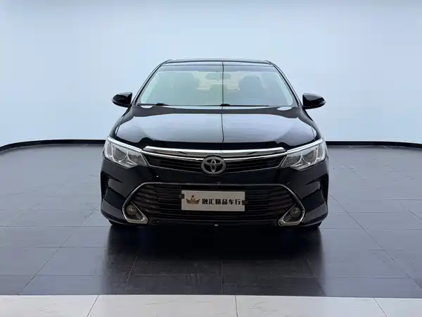 Toyota Camry 2015