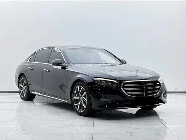 Mercedes-Benz E-Class 2024