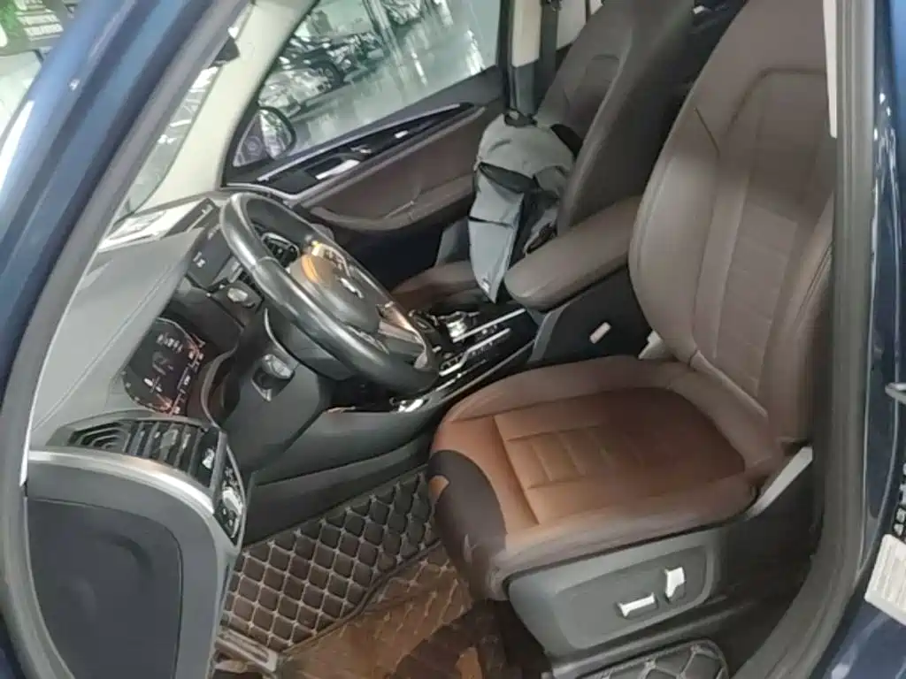 BMW X3 2018 — фото 15