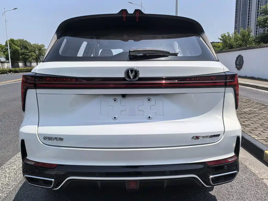Changan CS75PLUS 2023 — фото 11