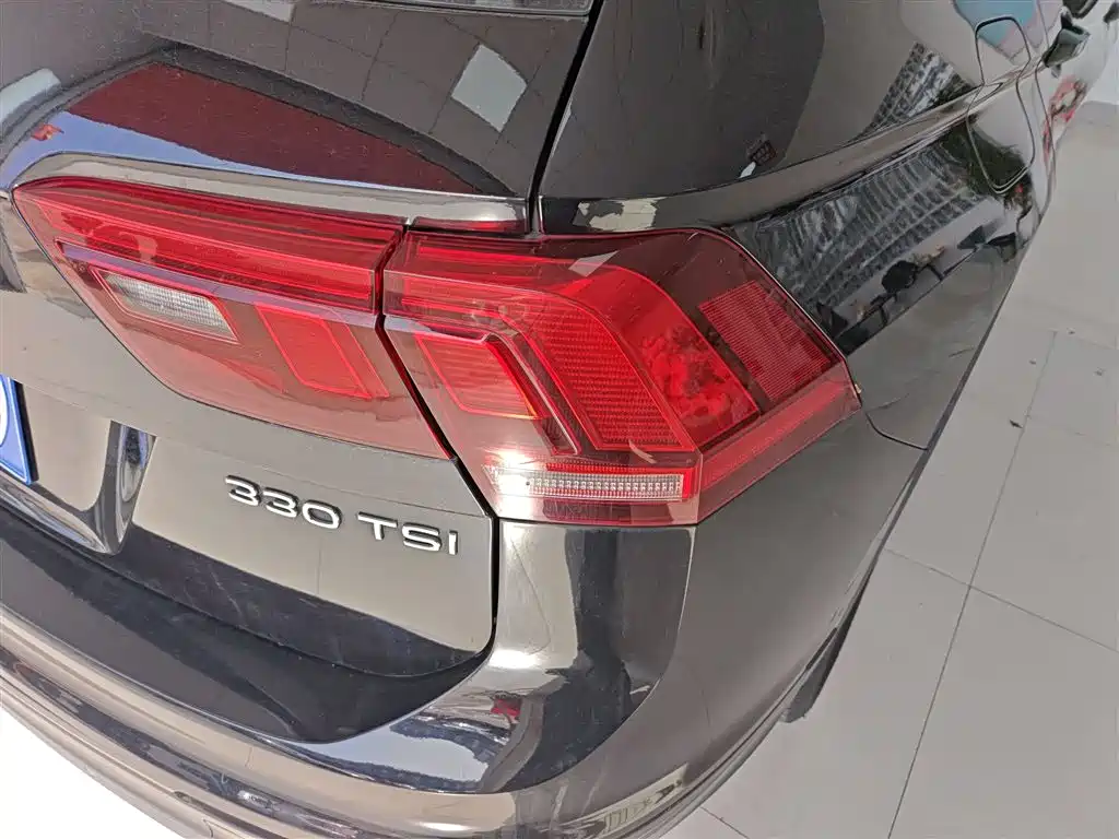 Volkswagen Tiguan L 2020 — фото 24