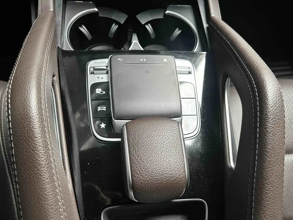 Mercedes-Benz GLE 2020 — фото 15