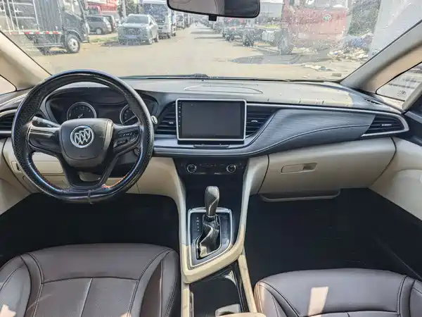 Buick GL6 2018