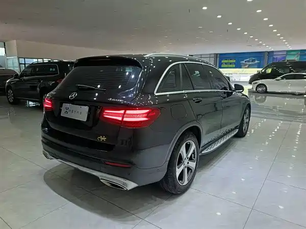 Mercedes-Benz GLC 2016