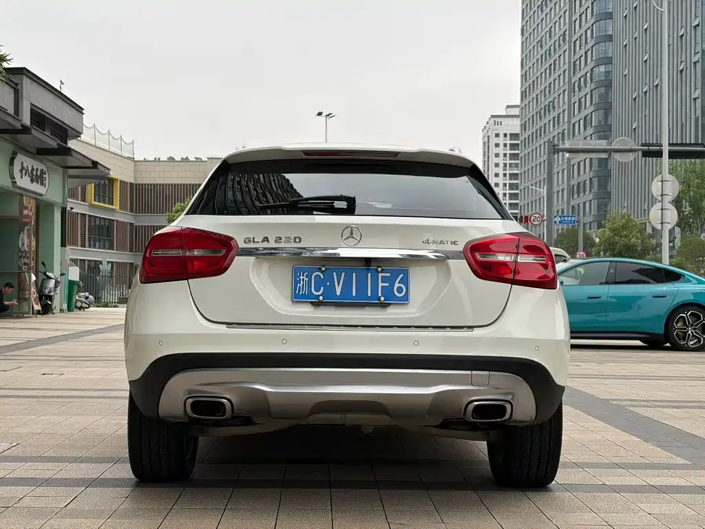 Mercedes-Benz GLA 2015 — фото 8