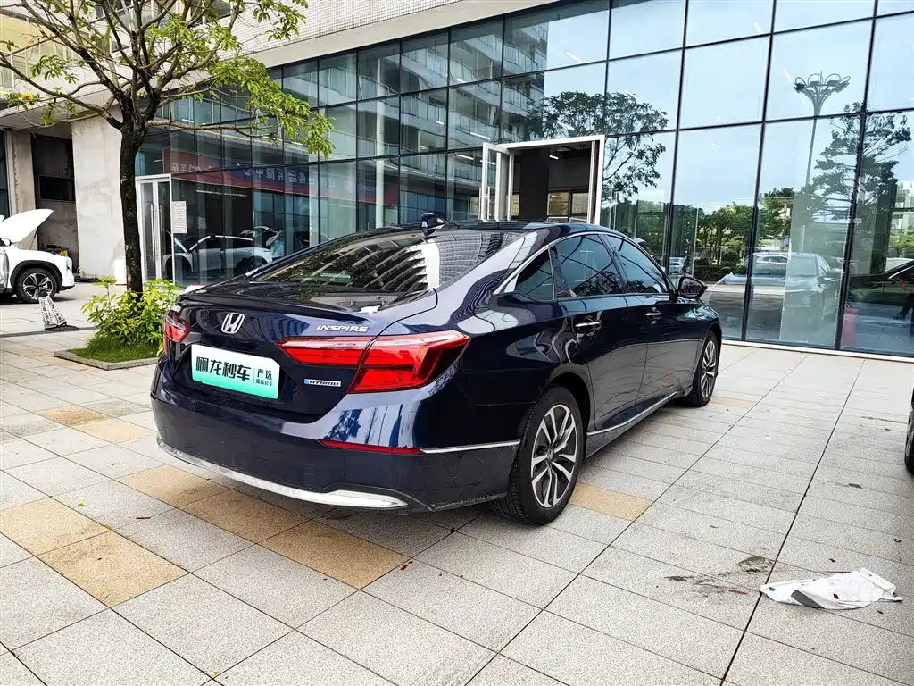 Honda Inspire 2020 — фото 9