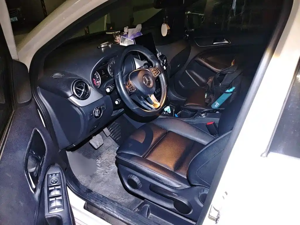 Mercedes-Benz B-Class 2018 — фото 14