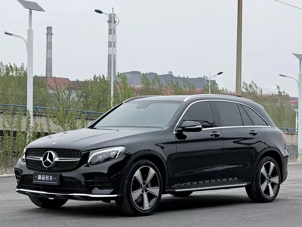 Mercedes-Benz GLC 2019 — фото 1
