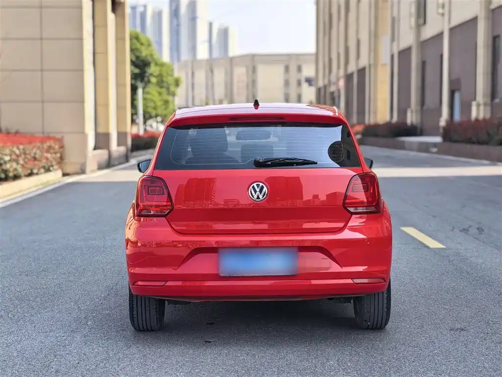 Volkswagen Polo 2019 — фото 24