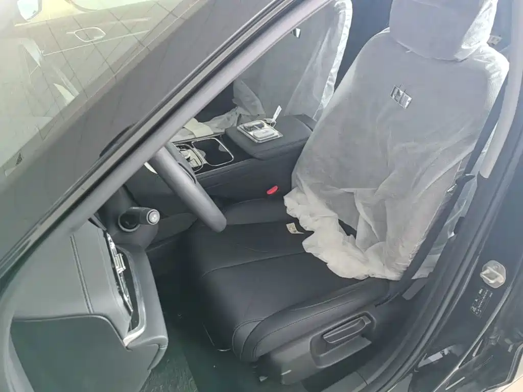 Galaxy Xingyao 6 2026 — фото 15