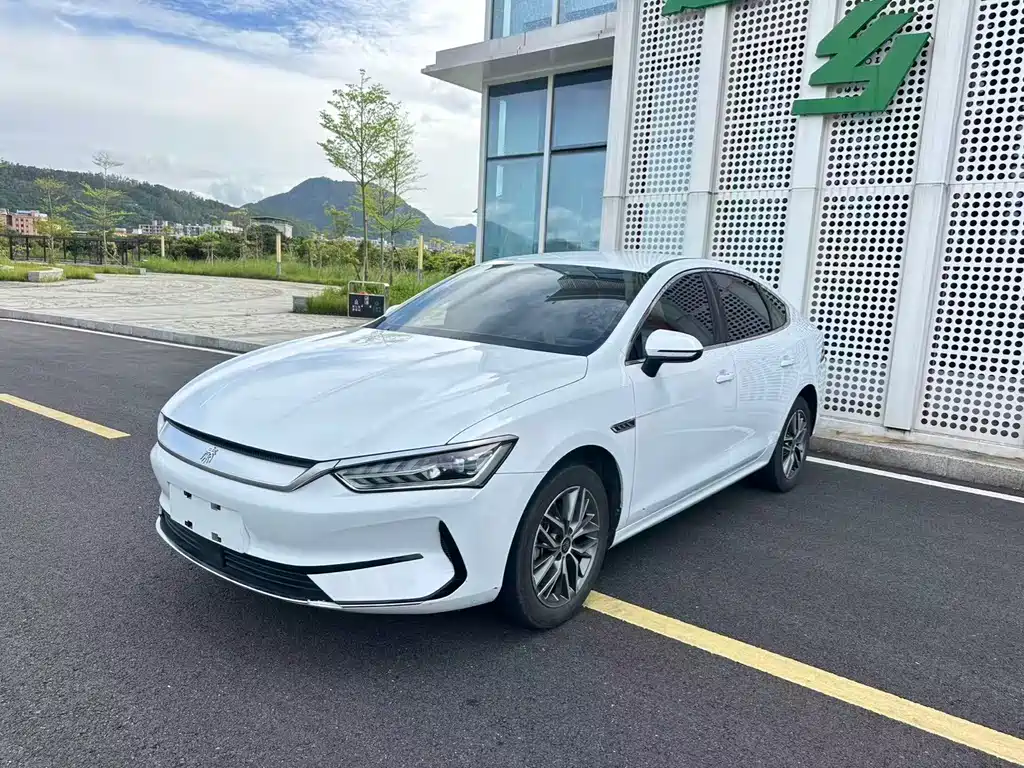 BYD Qin PLUS 2025 — фото 22
