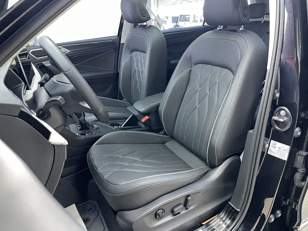 Volkswagen Tiguan L 2022 — фото 19