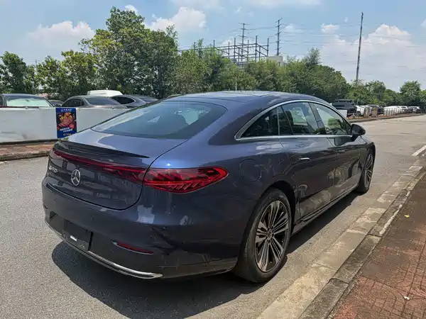 Mercedes-Benz EQS 2025