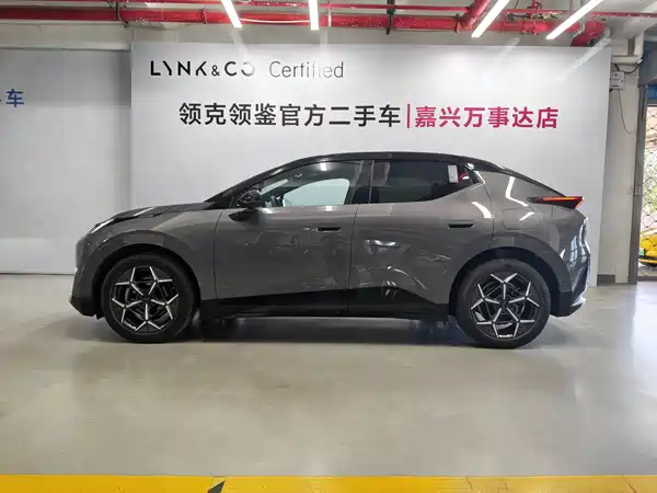 Lynk & Co Z20 2024