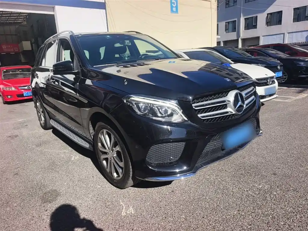 Mercedes-Benz GLE 2017 — фото 4