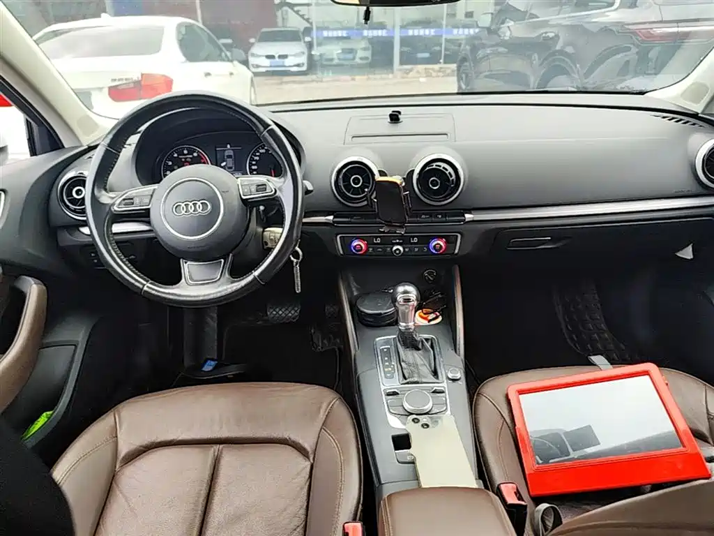 Audi A3 2016 — фото 10