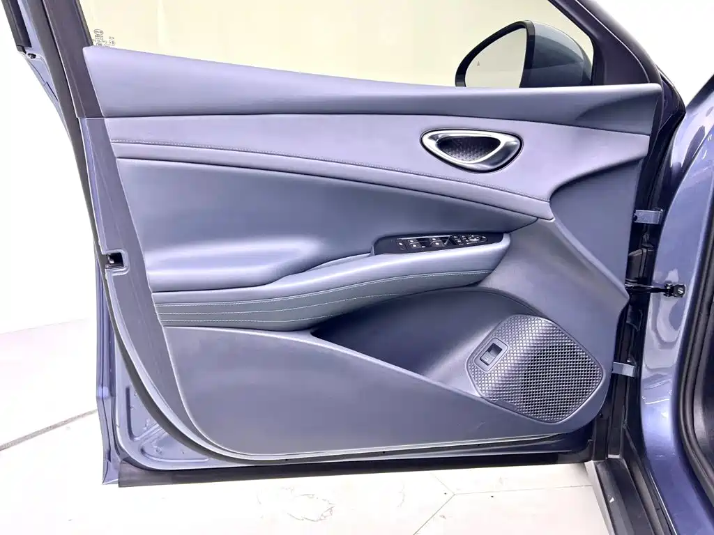 BYD Seal 06GT 2025 — фото 8