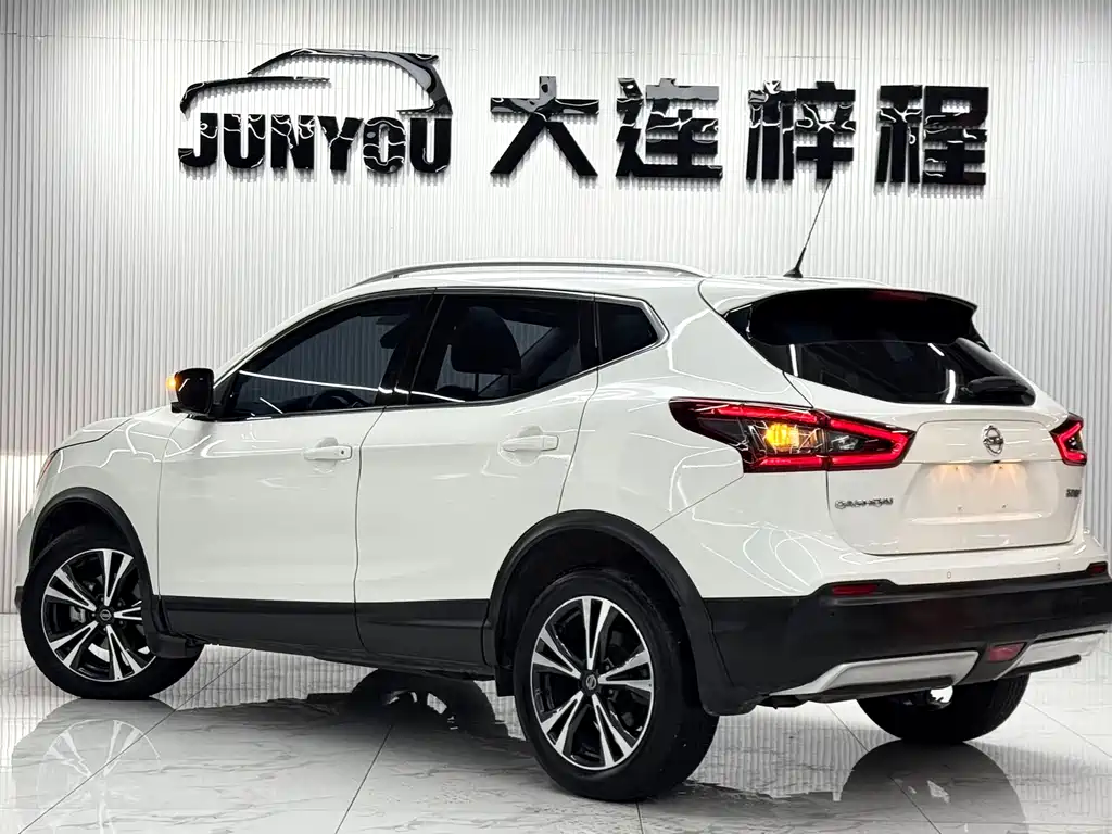 Nissan Qashqai 2022 — фото 6