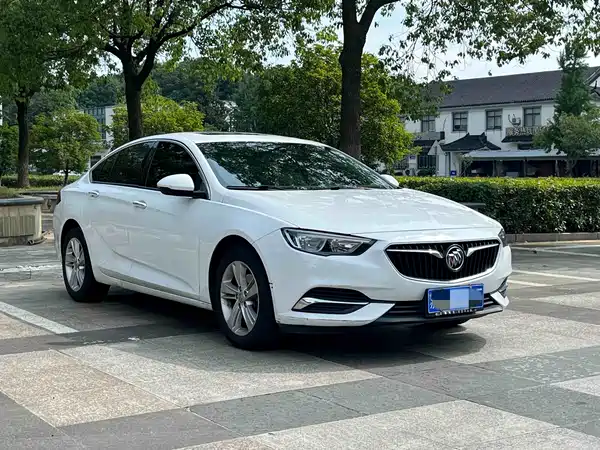 Buick Regal 2020