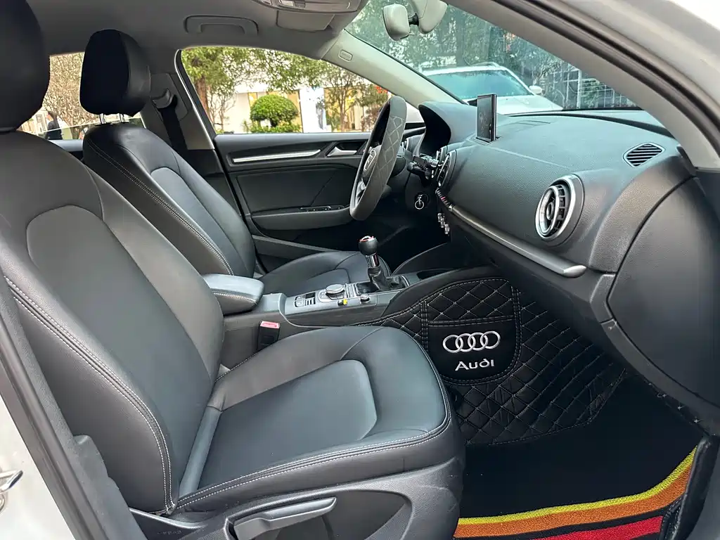 Audi A3 2015 — фото 21
