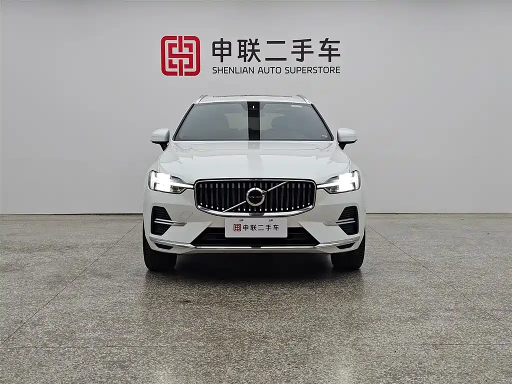 Volvo XC60 2024 — фото 5