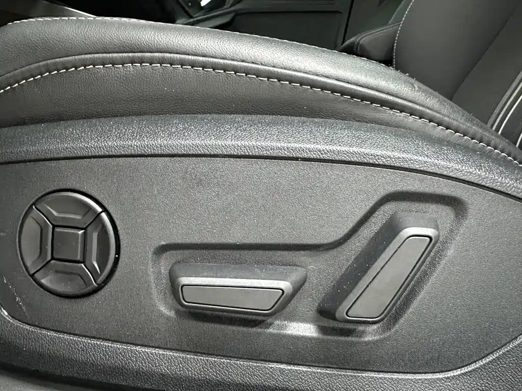 Audi A3 2023 — фото 21