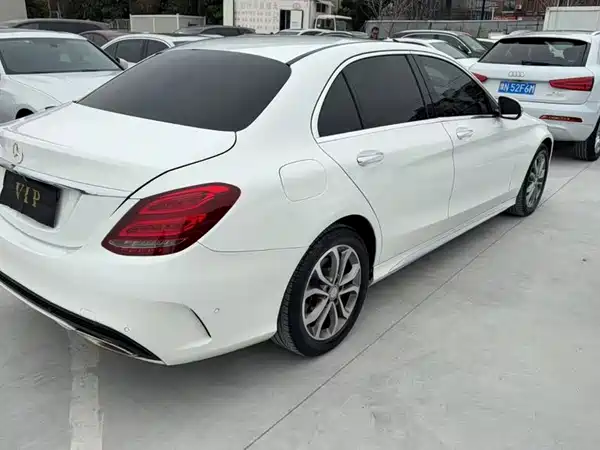 Mercedes-Benz C-Class 2015