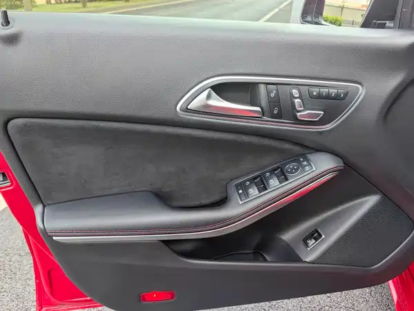 Mercedes-Benz CLA 2017