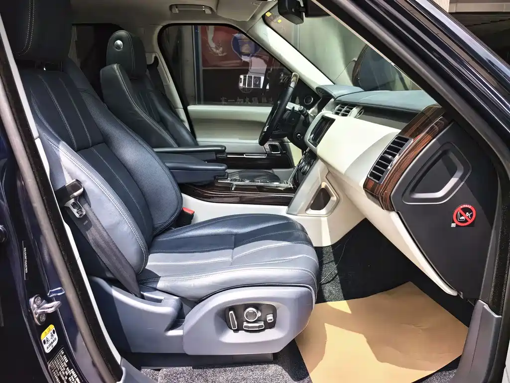 Land Rover Range Rover 2016 — фото 12