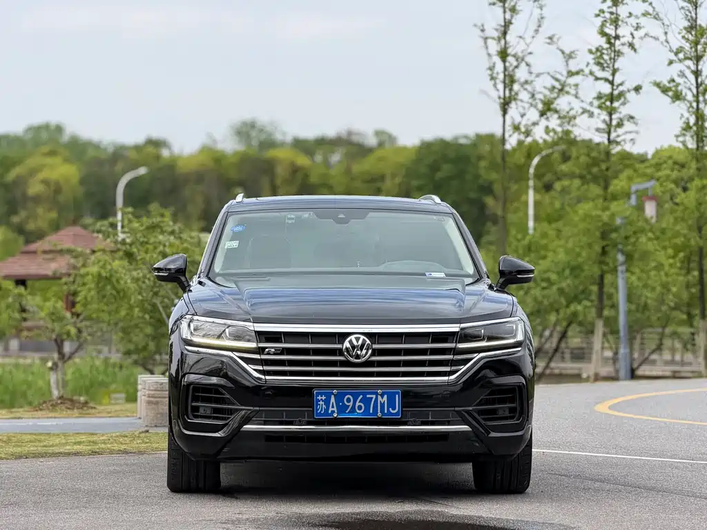 Volkswagen Touareg 2019 — фото 2