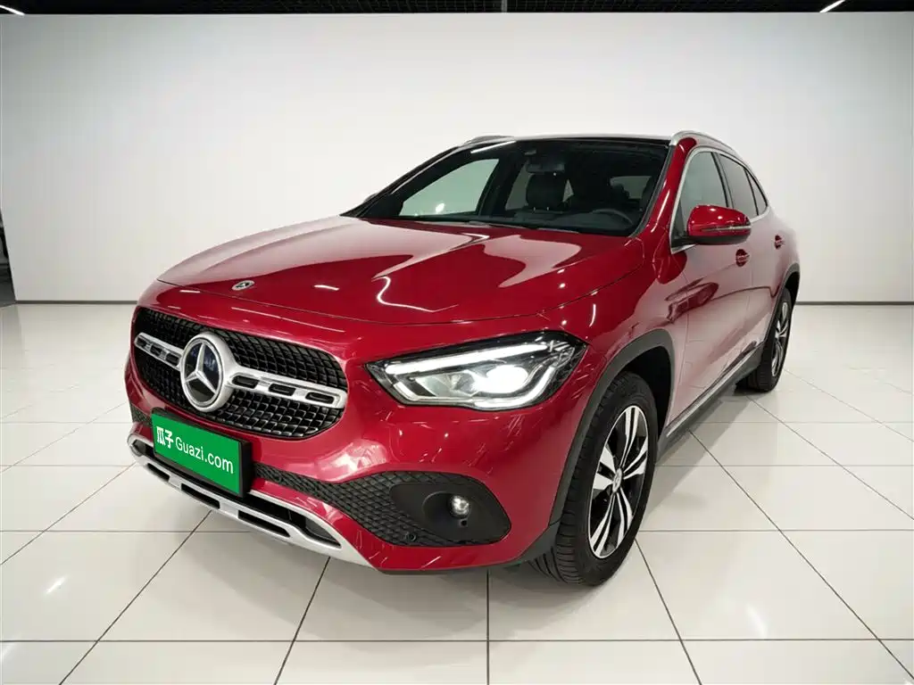 Mercedes-Benz GLA 2022 — фото 1