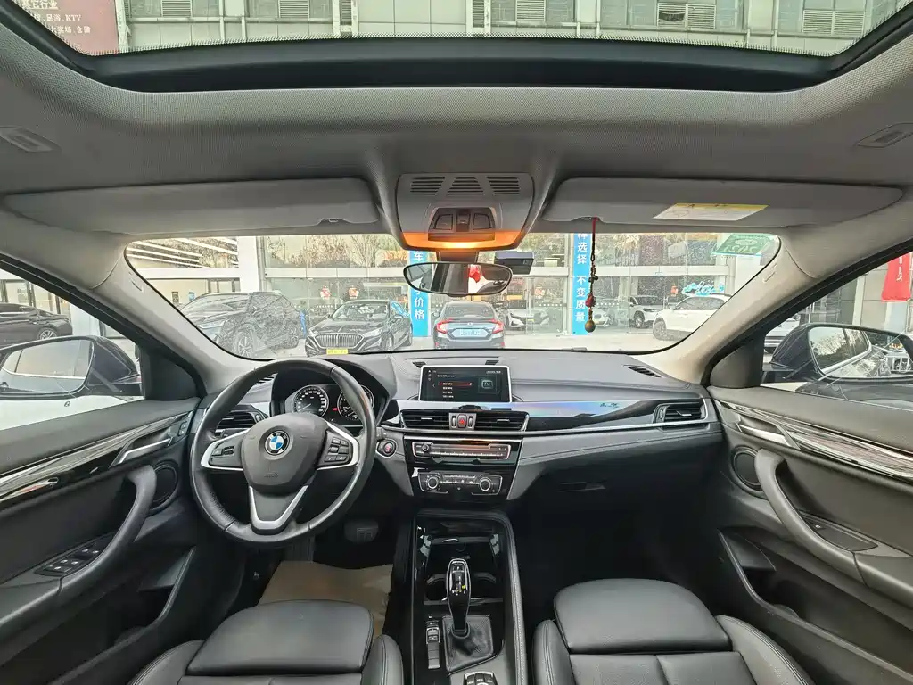 BMW X2 2019 — фото 9