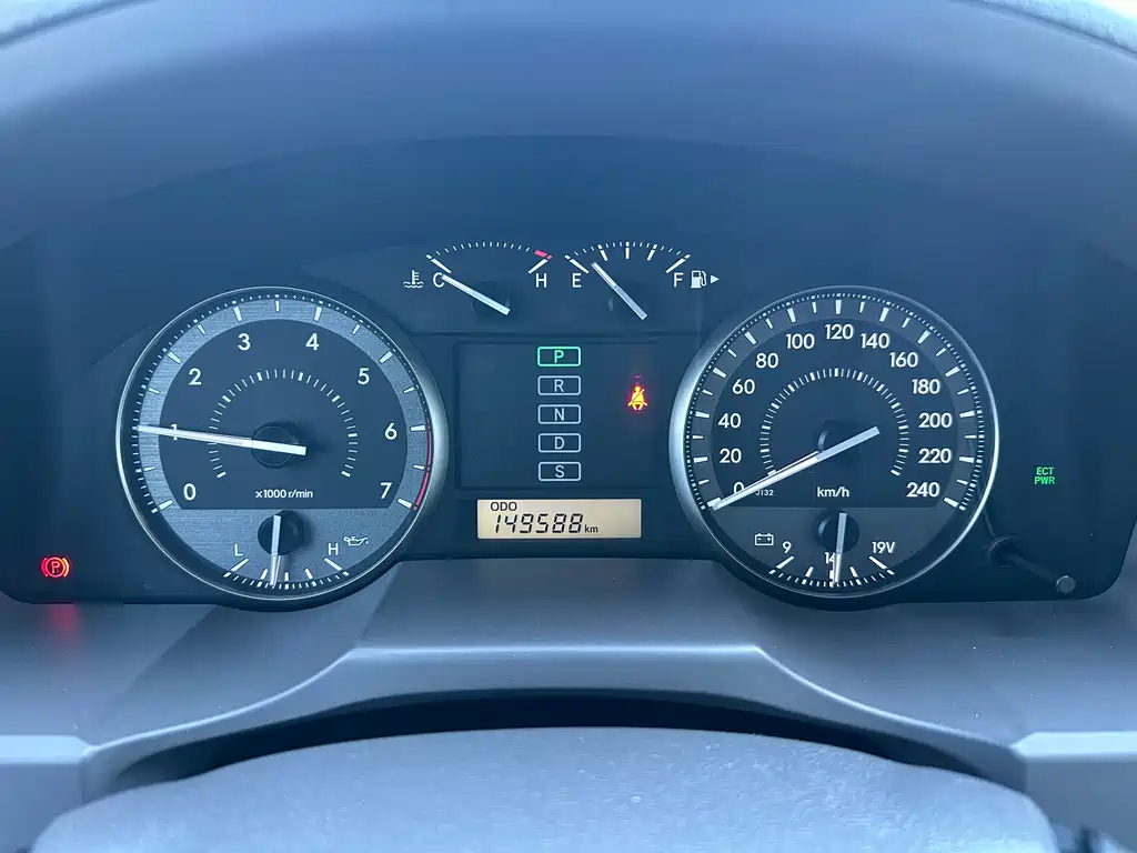 Toyota Land Cruiser 2019 — фото 12