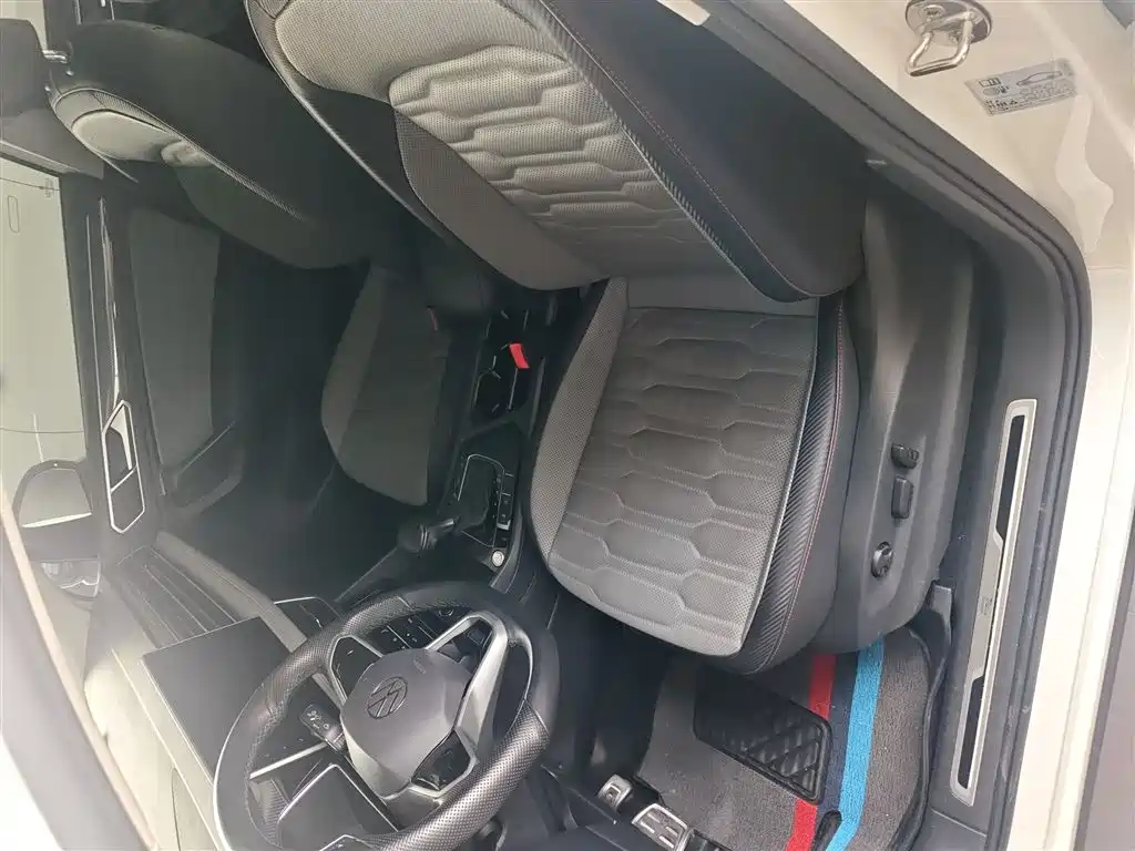 Volkswagen Tiguan X 2023 — фото 10