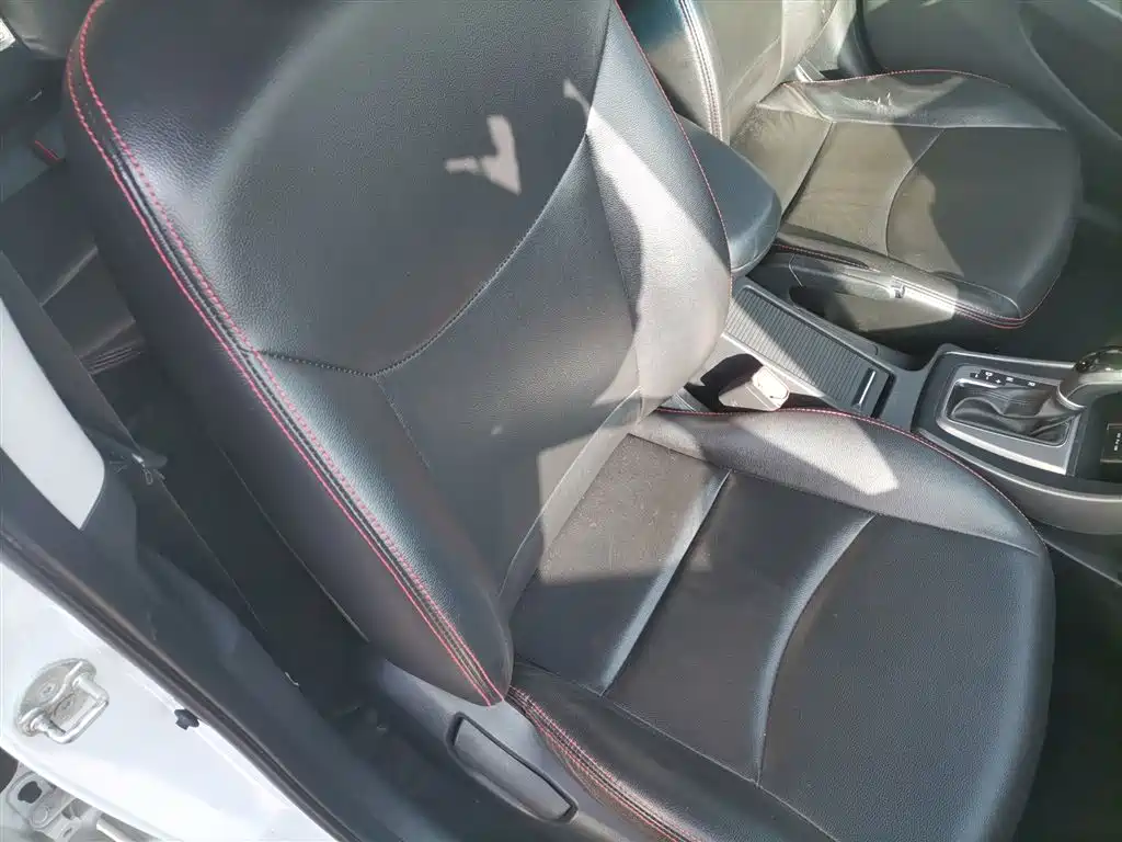 Hyundai Elantra Langdong 2017 — фото 20