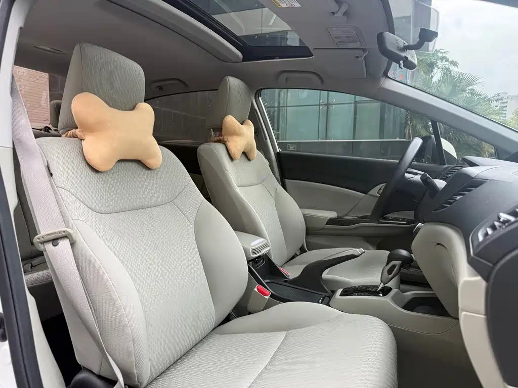 Honda Civic 2016 — фото 17