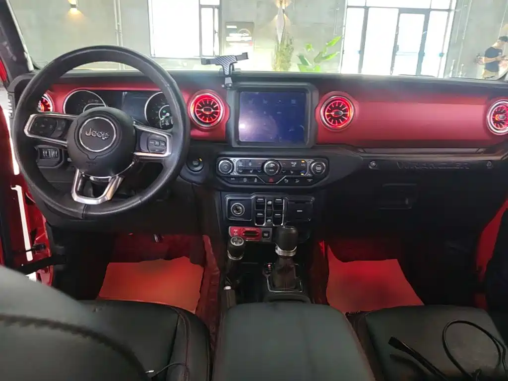 Jeep Wrangler 2019 — фото 10