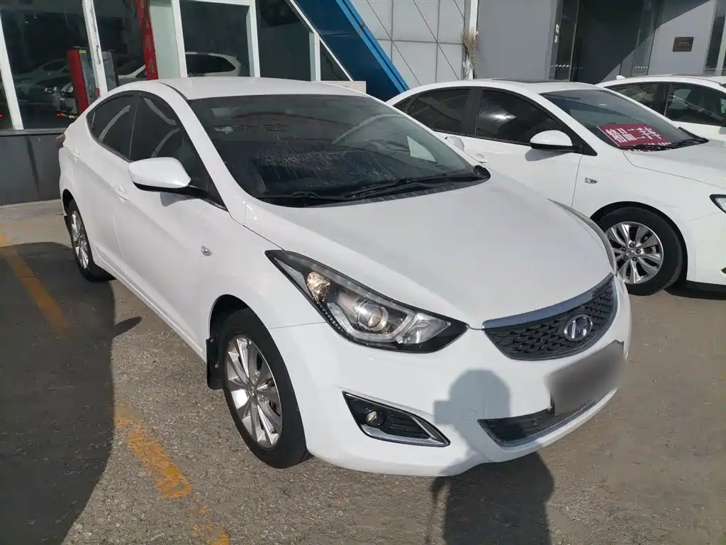 Hyundai Elantra Langdong 2017 — фото 22