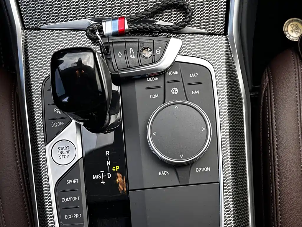 BMW 3 Series 2022 — фото 11