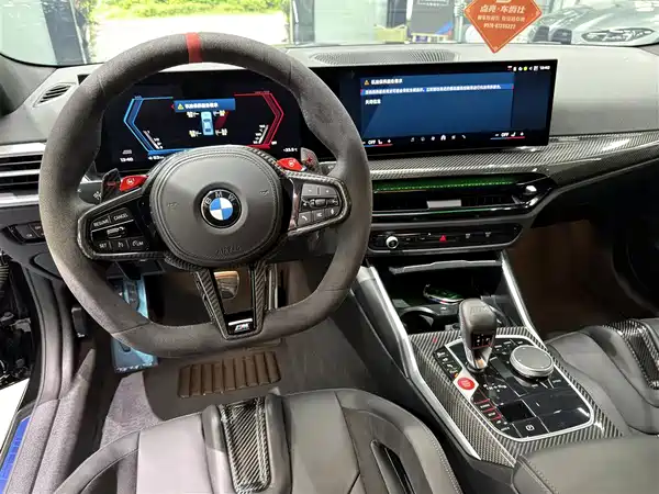 BMW M4 2025