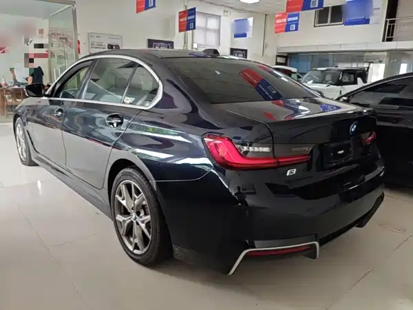 BMW i3 2023