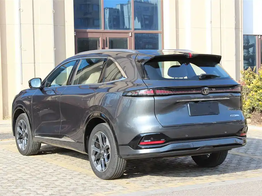 Changan CS75 PLUS 2024 — фото 23