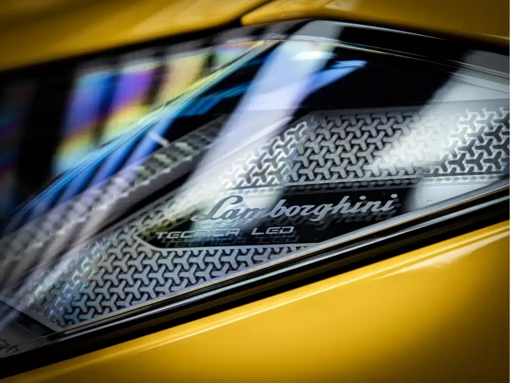 Lamborghini Urus 2022 — фото 13